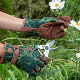 'Love The Glove' Oak Leaf ladies' gardening glove in Moss, size Small-Medium, by Burgon & Ball