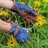 'Love The Glove' Oak Leaf ladies' gardening glove in Navy, size Small-Medium, by Burgon & Ball